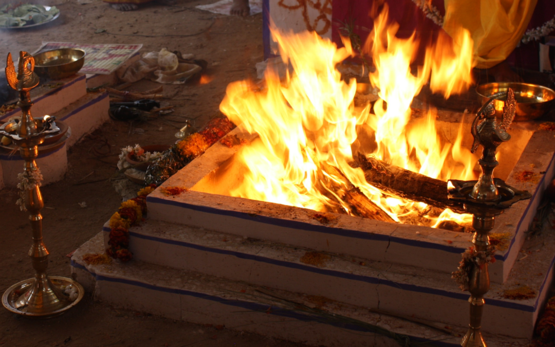 Aahuti Mudra for Havan/Hawan – Based on Type of Yagya